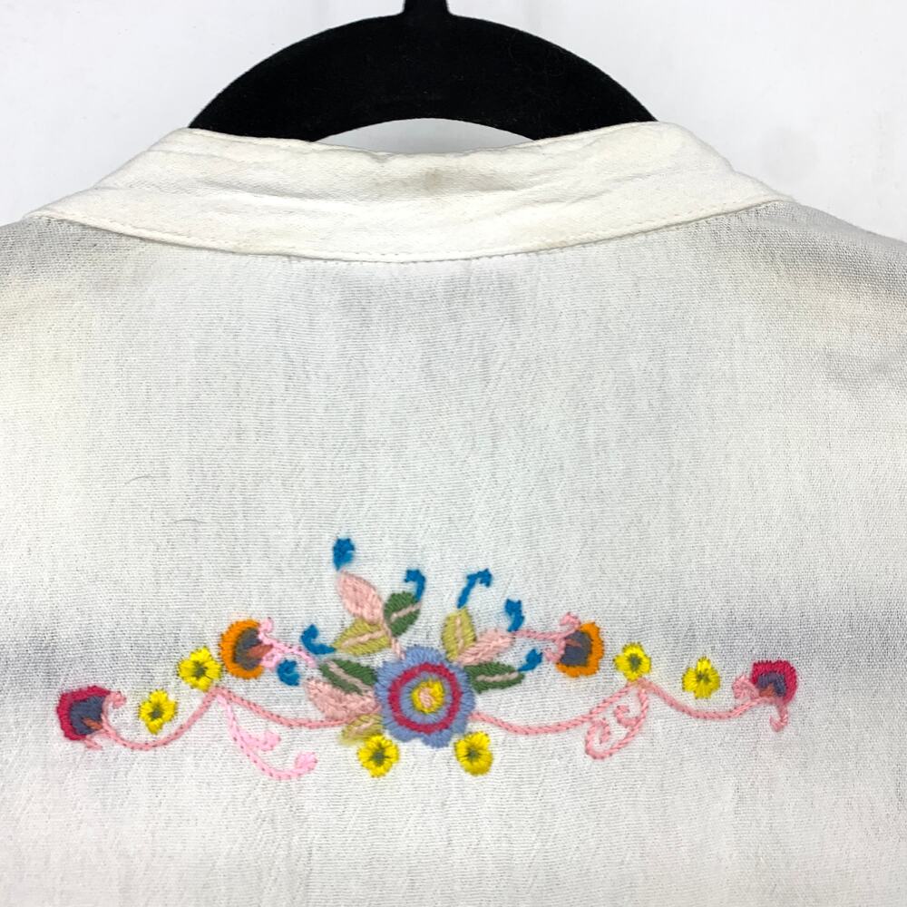 Vintage Embroidered Designs Blouse Womens Sz M Whit Multicolor Floral Embroidery - Picture 3 of 7